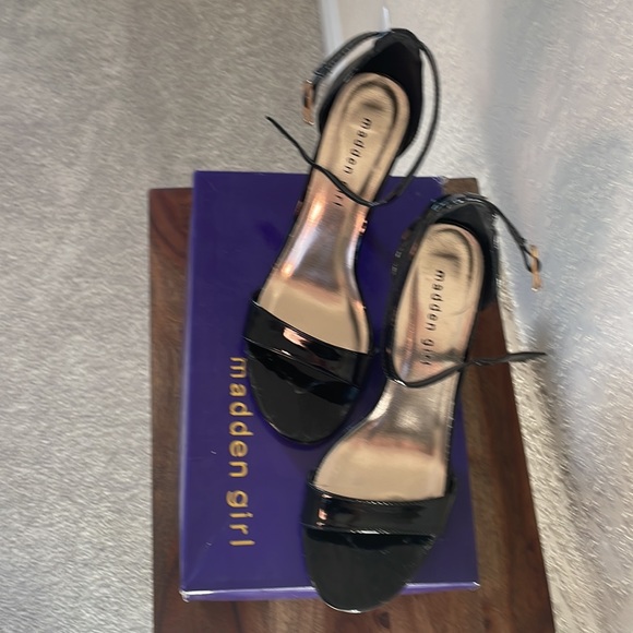 Madden girl heels - Picture 3 of 4